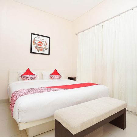 Oyo 782 Menjangan Residence At Citraland 1 Surabaya Exterior foto